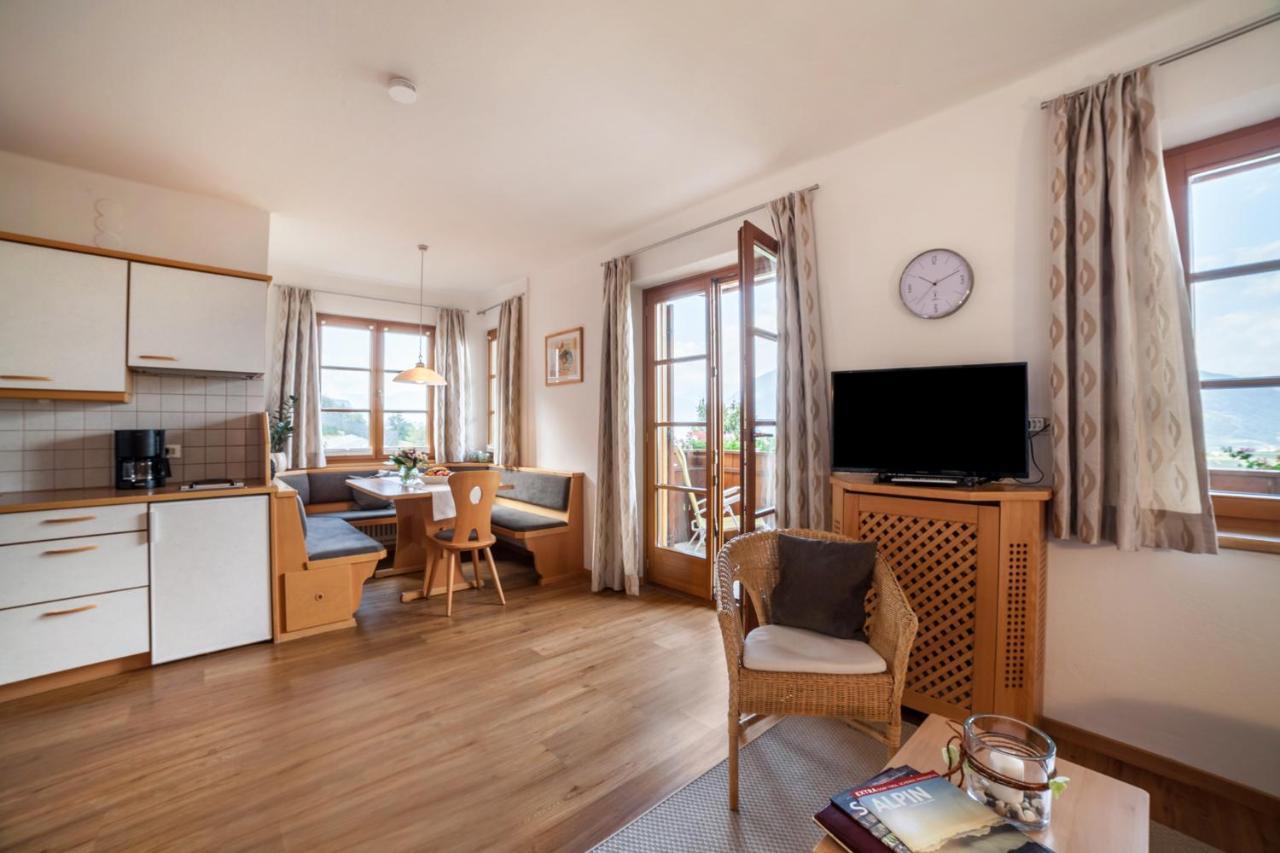 Laugen Rainegg Apartment Schenna Bagian luar foto